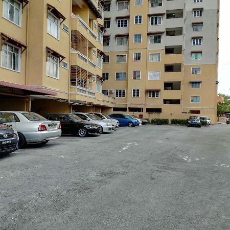 Homestay Kuala Terengganu Near Batu Burok, Hospital Hsnz, Ktcc Mall, Drawbridge C Extérieur photo
