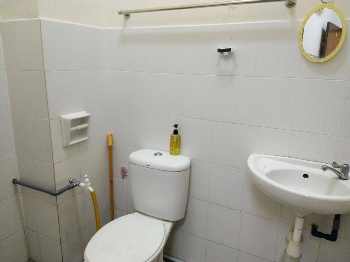 Homestay Kuala Terengganu Near Batu Burok, Hospital Hsnz, Ktcc Mall, Drawbridge C Extérieur photo